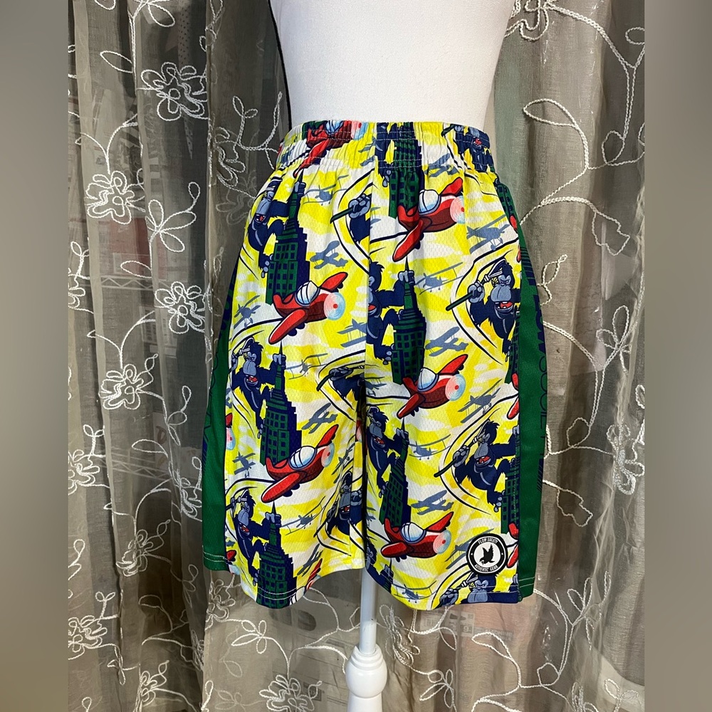 Kids Flow Society Green Gorilla Airplane Athletic Shorts